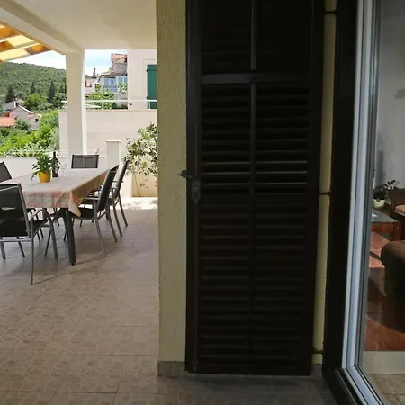 Boro - Three Bedroom With Sea View Appartement